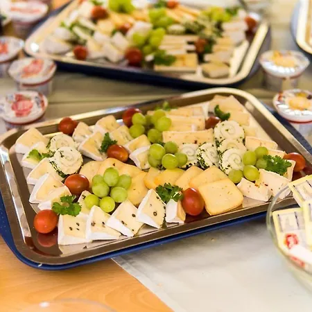 Am Schloss Hotel Schwerin (Mecklenburg-Vorpommern)