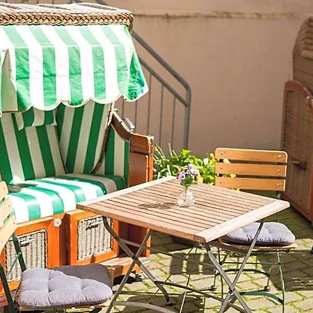 Hotel Am Schloss 3*