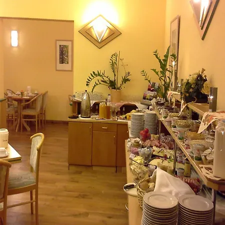 Am Schloss Hotell 3*
