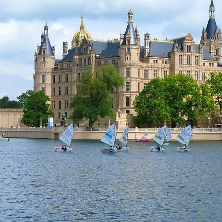 Hotell Am Schloss Schwerin (Mecklenburg-Vorpommern)